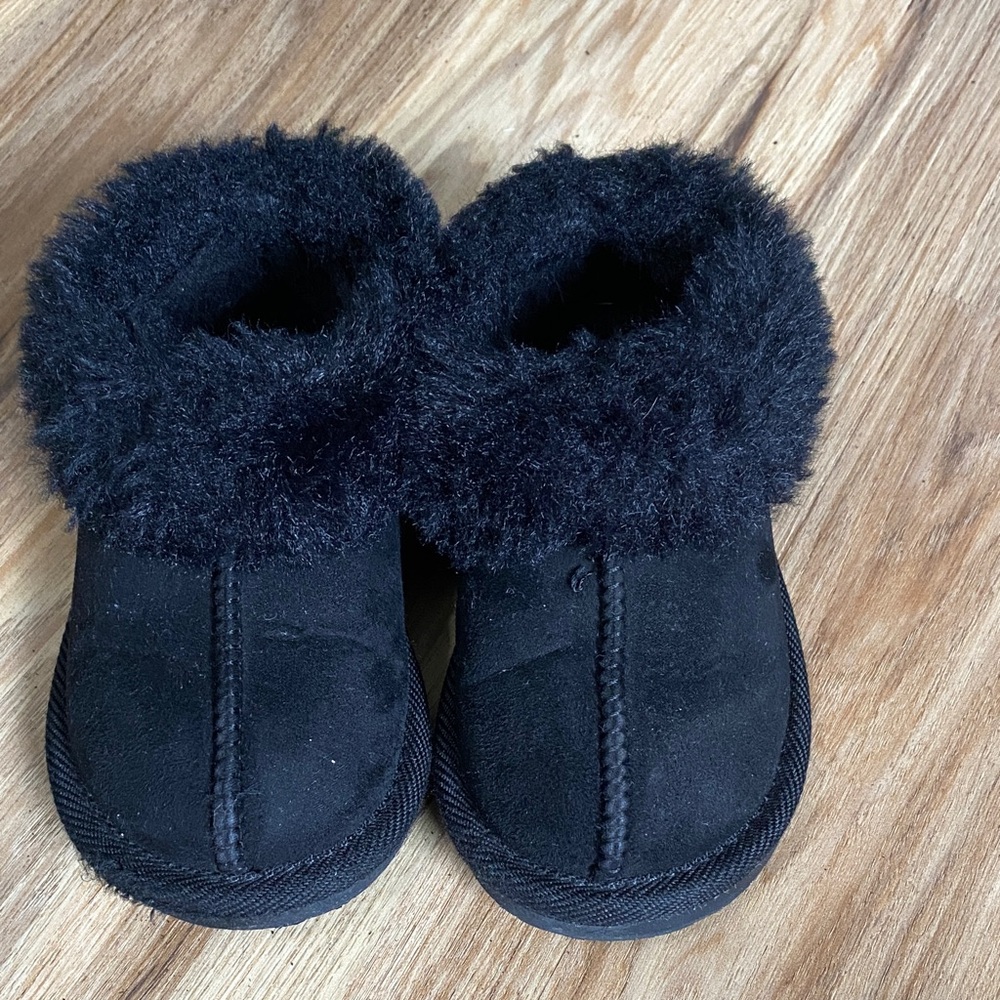 Cozy Black Kids' Booties